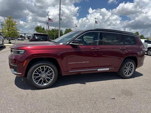 2025 Jeep Grand Cherokee L Summit