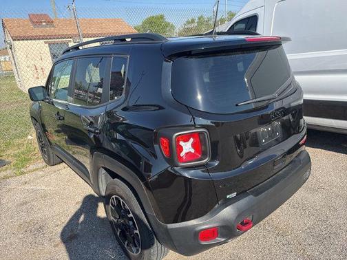Black Clearcoat 2023 Jeep Renegade Trailhawk