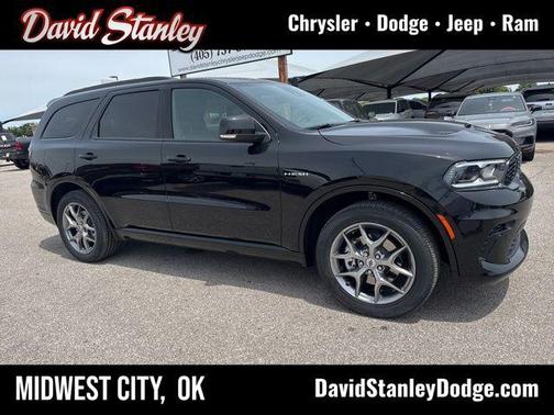 DB Black Crystal Clearcoat 2026 Dodge Durango GT Premium HEMI V8 AWD