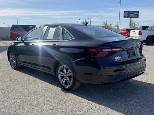 2024 Volkswagen Jetta 1.5T SE