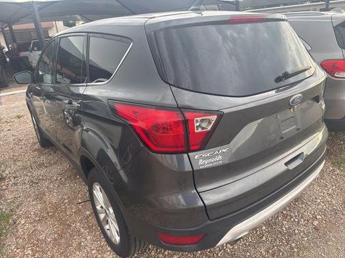 Magnetic Metallic 2019 Ford Escape SE