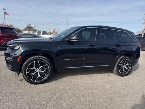 2024 Jeep Grand Cherokee 4xe Summit Reserve
