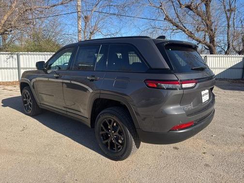 2025 Jeep Grand Cherokee Altitude