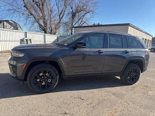 2025 Jeep Grand Cherokee Altitude