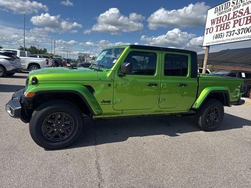 2025 Jeep Gladiator Sport S