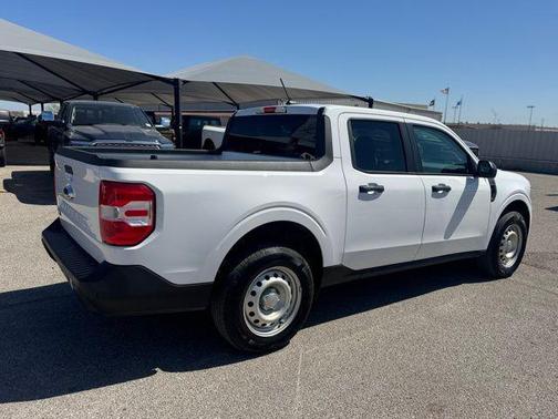 2023 Ford Maverick XL