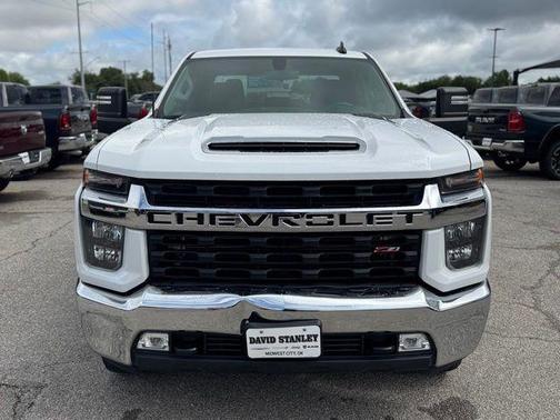 Summit White 2022 Chevrolet Silverado 2500 LT