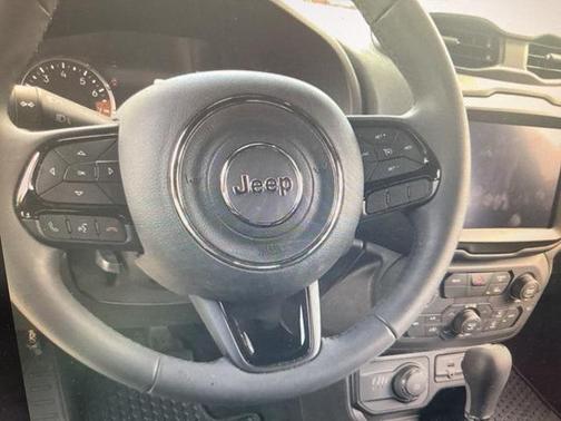 2022 Jeep Renegade Altitude
