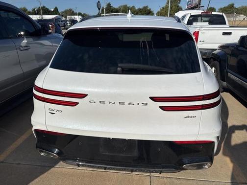 2026 Genesis GV70 2.5T Sport Prestige