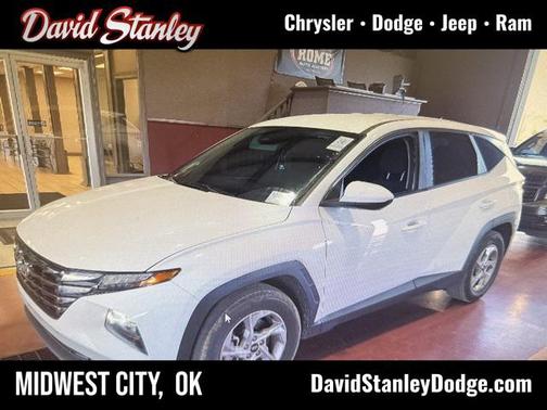 2024 Hyundai TUCSON SE