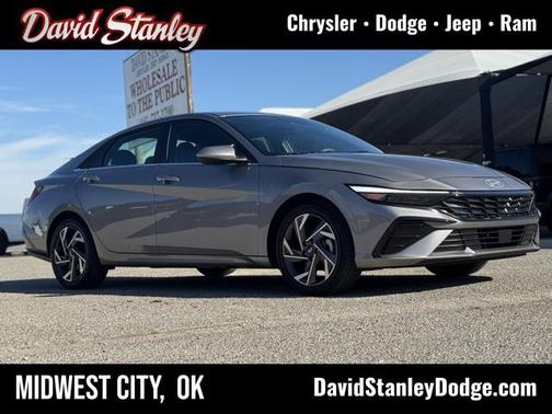 2025 Hyundai ELANTRA SEL