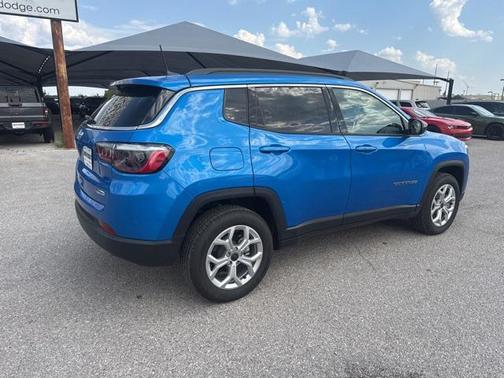 2025 Jeep Compass Latitude