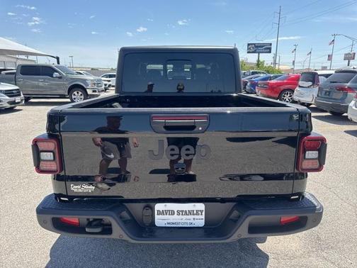 2025 Jeep Gladiator Sport S