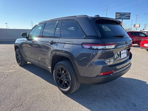 2025 Jeep Grand Cherokee Altitude