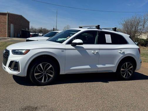 2023 Audi Q5 45 S line Premium Plus