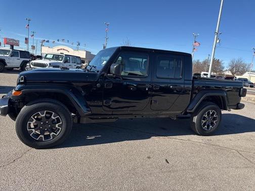 2026 Jeep Gladiator Sport