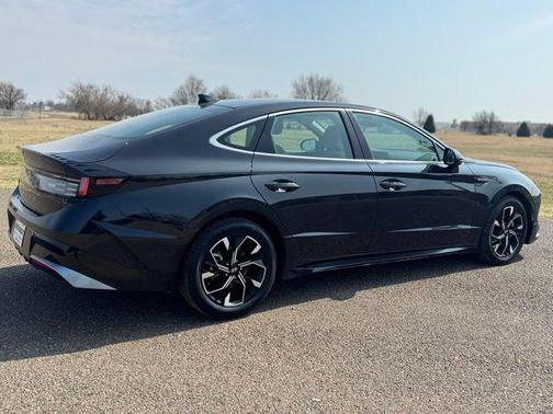 Carbon Blue 2024 Hyundai SONATA SEL