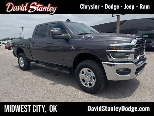 2025 RAM 2500 Tradesman Crew Cab 4x4 6'4' Box