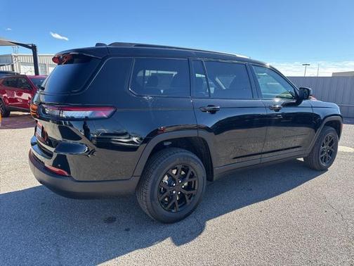 2025 Jeep Grand Cherokee L Altitude