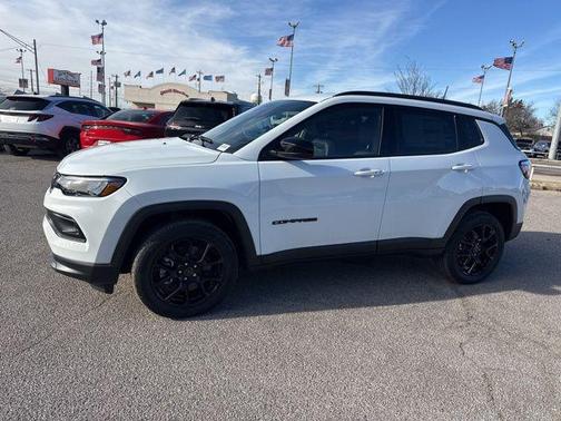 2026 Jeep Compass Latitude