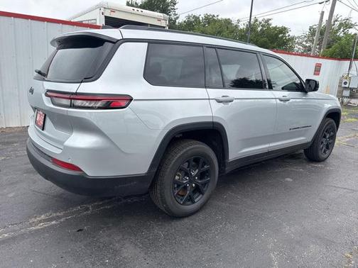 2025 Jeep Grand Cherokee L Altitude