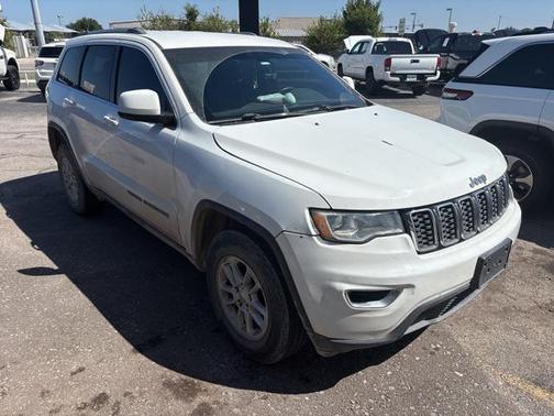 2018 Jeep Grand Cherokee Laredo E