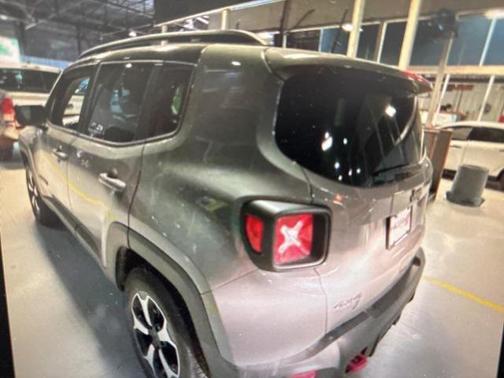2022 Jeep Renegade Trailhawk