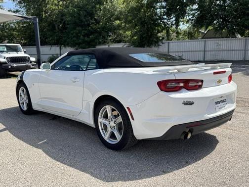 2022 Chevrolet Camaro 2LT