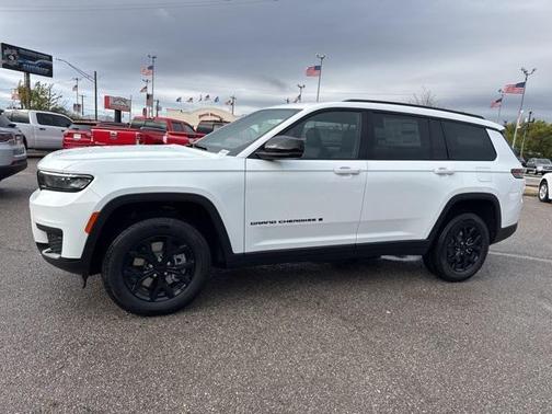 2025 Jeep Grand Cherokee L Altitude