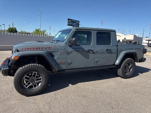 2025 Jeep Gladiator Mojave X