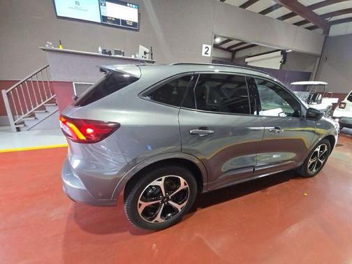 Gray Metallic 2023 Ford Escape ST-Line Elite