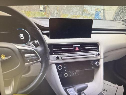 2024 Genesis G70 2.5T RWD