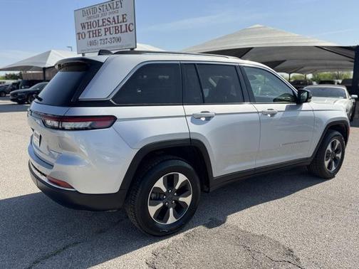 2023 Jeep Grand Cherokee 4xe Base