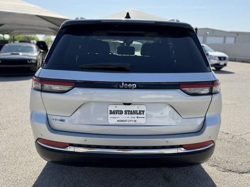 2023 Jeep Grand Cherokee 4xe Base