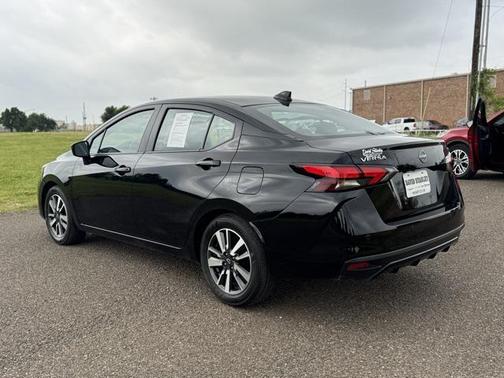 2024 Nissan Versa 1.6 SV