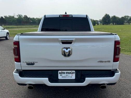 Ivory White Tri-Coat Pearlcoat 2021 RAM 1500 Limited