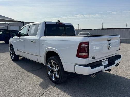 Ivory White Tri-Coat Pearlcoat 2021 RAM 1500 Limited