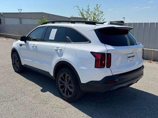 Glacial White Pearl 2023 Kia Sorento EX