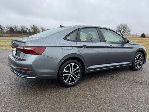 2025 Volkswagen Jetta 1.5T Sport