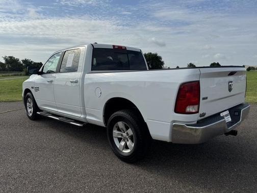 2019 RAM 1500 SLT