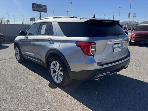 2022 Ford Explorer Platinum