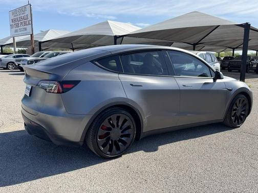 2022 Tesla Model Y Performance Dual Motor All-Wheel Drive
