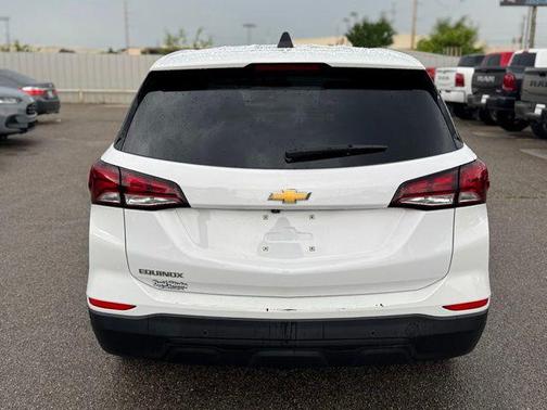 Summit White 2023 Chevrolet Equinox LS
