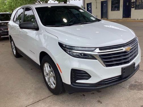 Summit White 2023 Chevrolet Equinox LS