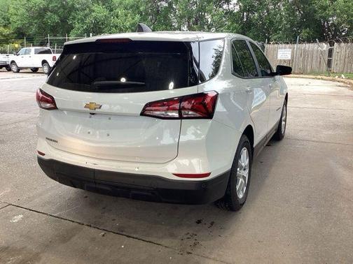 Summit White 2023 Chevrolet Equinox LS