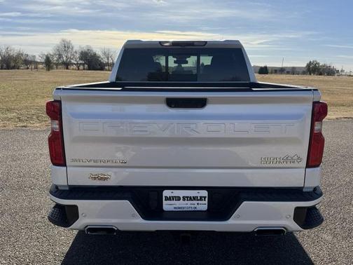 2022 Chevrolet Silverado 1500 High Country