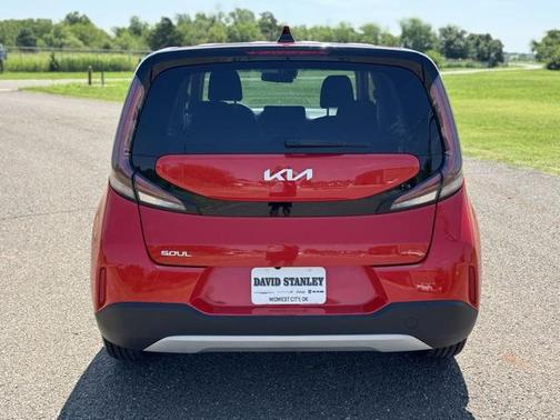 2024 Kia Soul LX