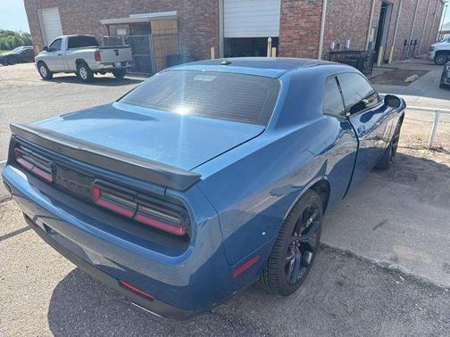 Frostbite 2021 Dodge Challenger SXT