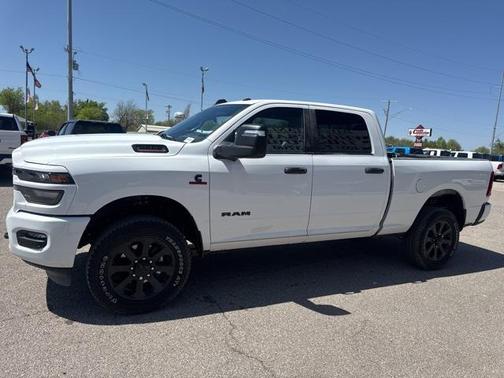 2025 RAM 2500 Big Horn Crew Cab 4x4 6'4' Box