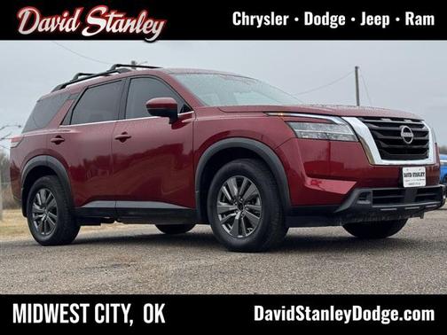 2023 Nissan Pathfinder SV FWD